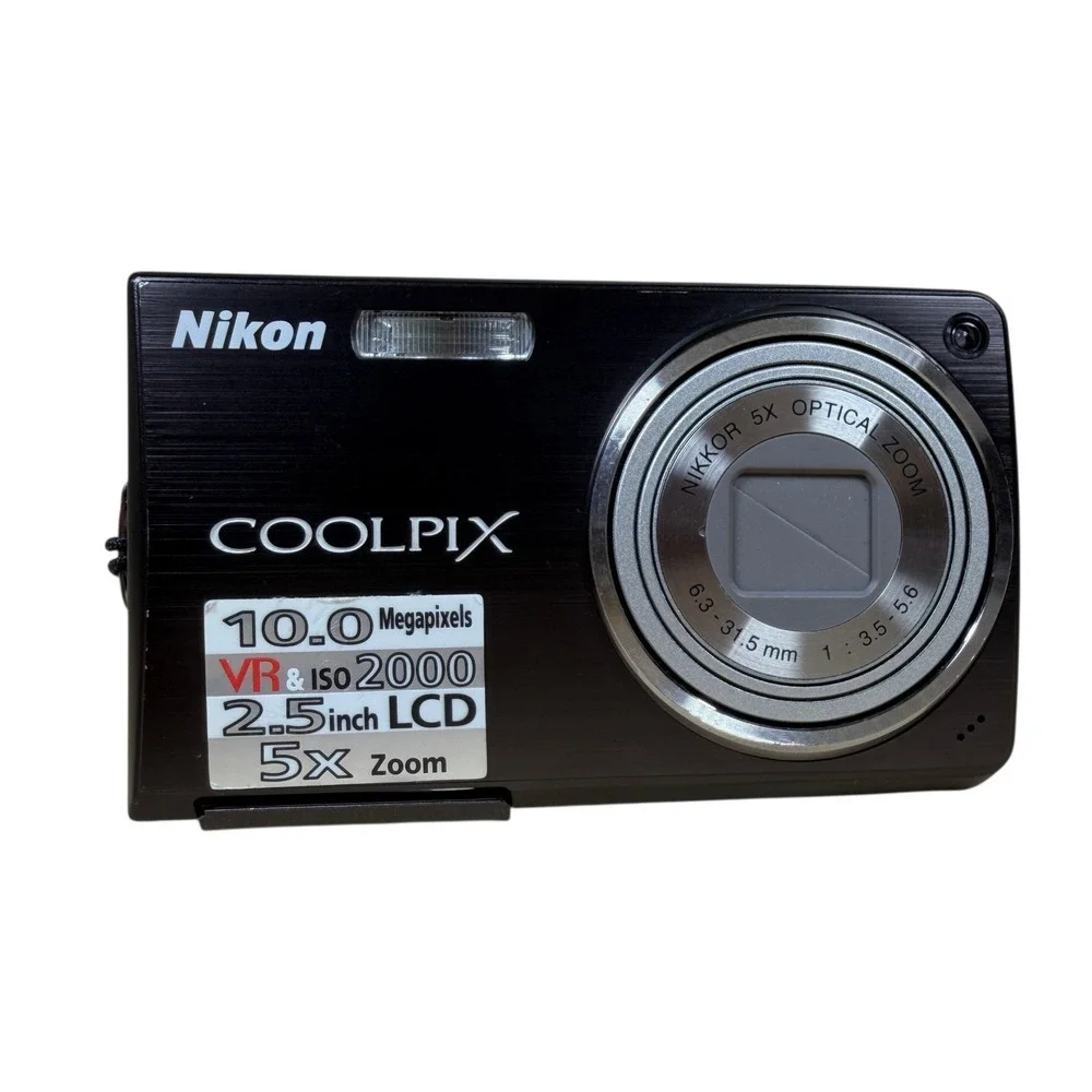 Nikon Coolpix‎ S550 10MP Digital Camera Bundle Charcoal Gray w/Charger + Battery